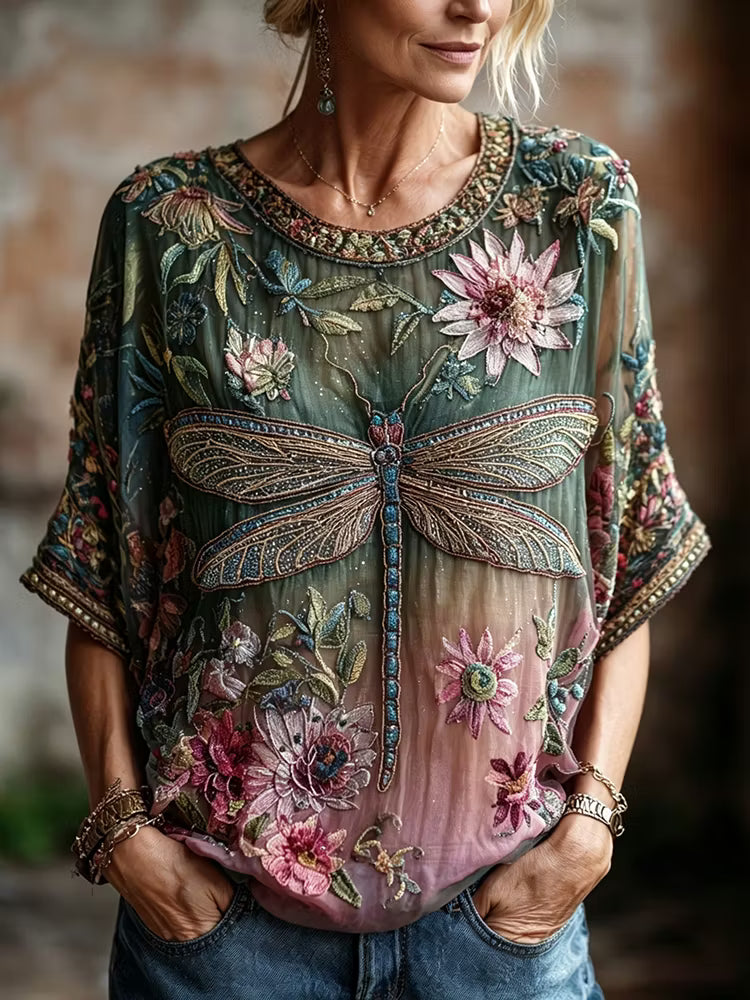 Blusa de Manga 3/4 com Estampado de Cogumelos e Libélulas em Arte Hippie Vintage em Algodão