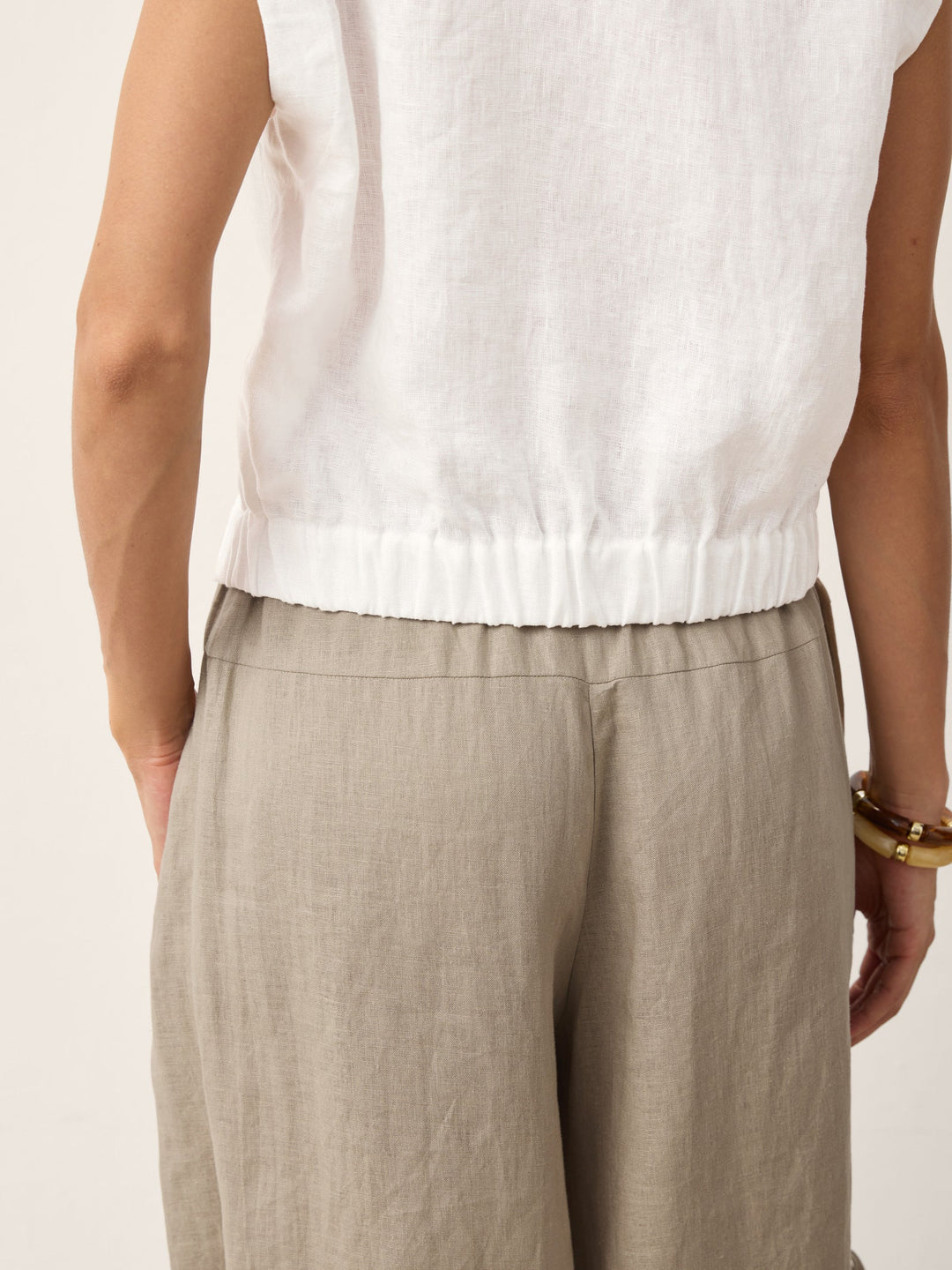 Valeria | Linen Cropped Shirt With Crossover Neckline And Elastic Back
