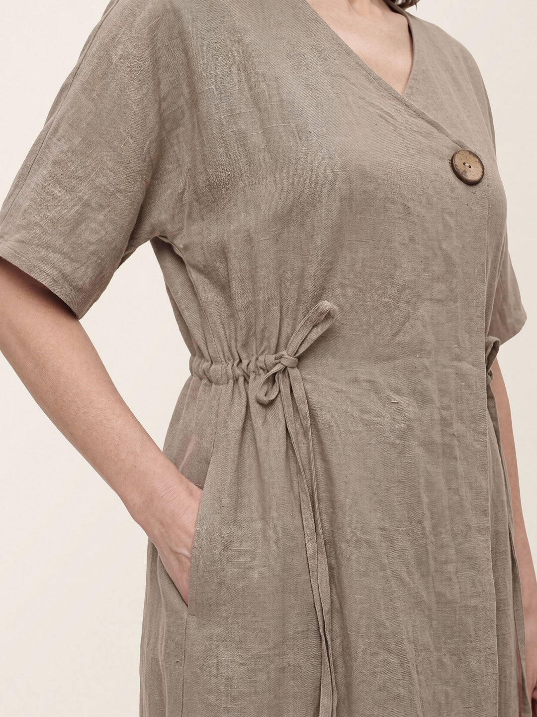 Marielle - Vestido Midi De Lino 100% Con Lazada Frontal Y Cintura Con Cordón
