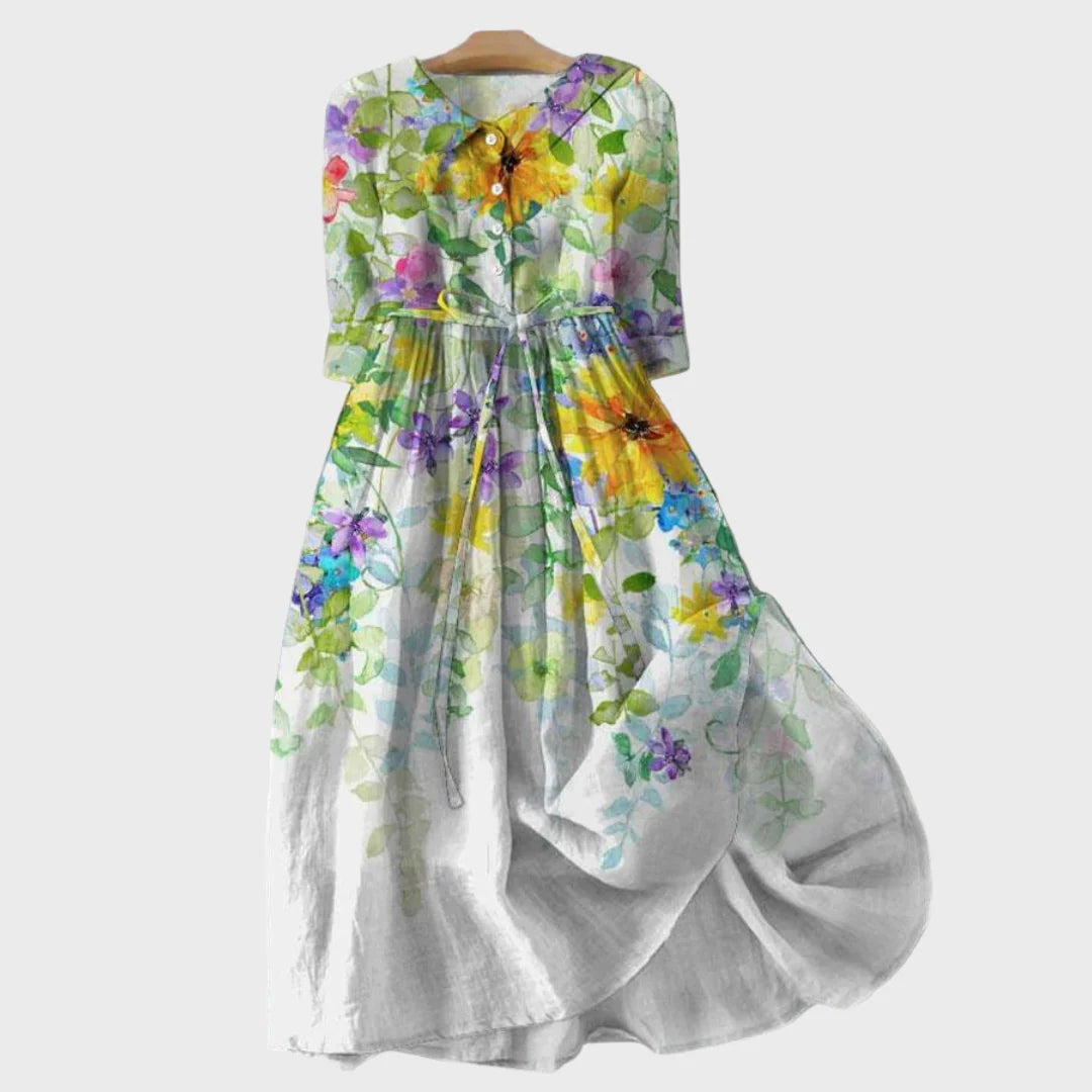 Vestido Com Flores em Aguarela