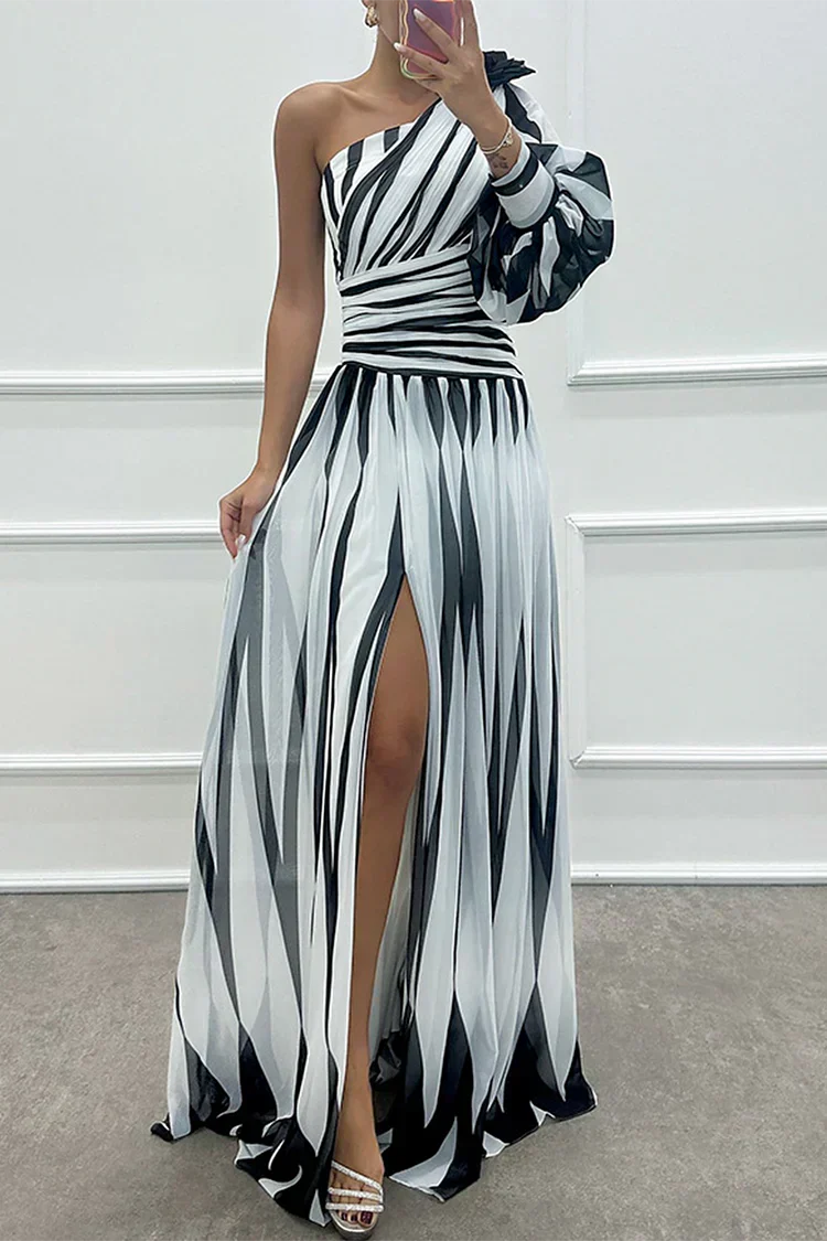 Chloe | Vestido Maxi Elegante de Um Ombro às Riscas
