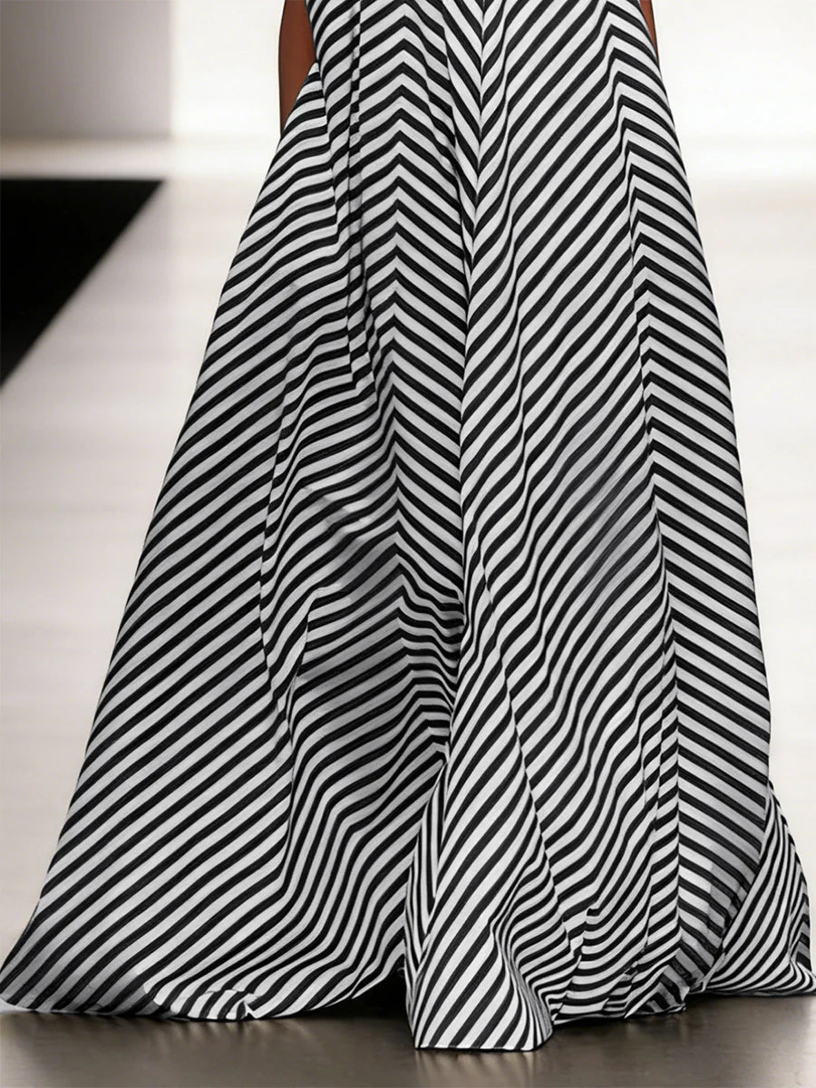 Vestido Maxi Holgado Corte En A Con Cuello Halter, Espalda Descubierta, Bolsillos Y Color En Contraste