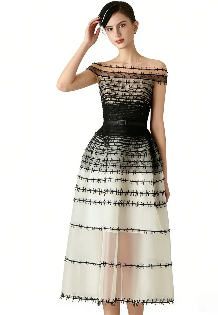 Vestido midi elegante hombros descubiertos malla y bordado noche k26040902