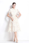 Vestido midi camisa encaje marfil con cuello peter pan y botones perla k26061503