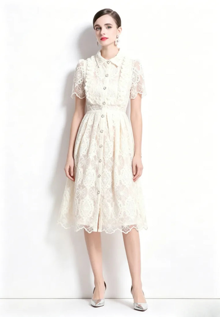 Vestido Midi Camiseiro Renda Marfim Com Gola Peter Pan E Botões Pérola