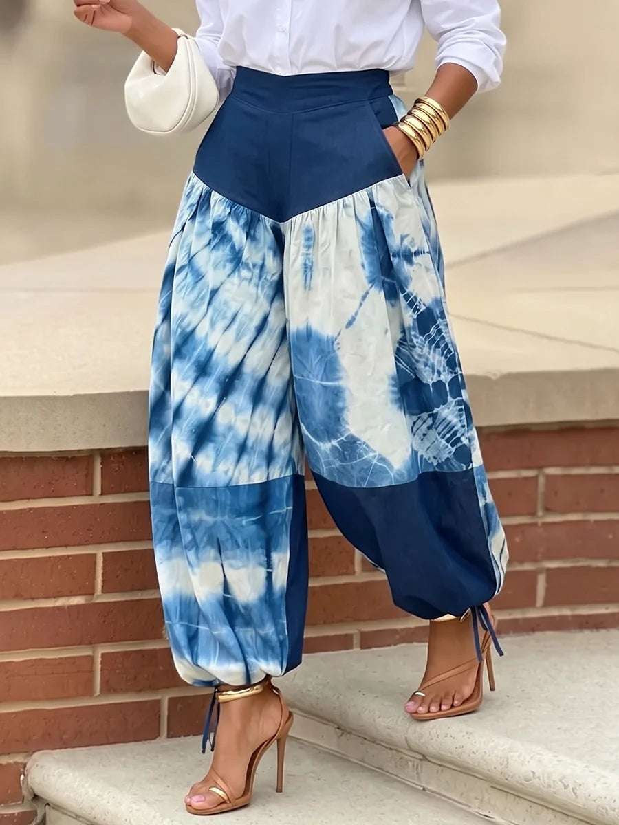 Pantalón De Cintura Alta Con Estampado En Colores Contrastantes Y Amarre En El Tobillo