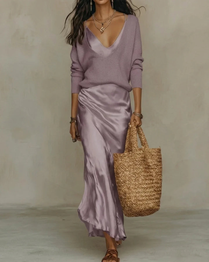 Elena | Vestido Midi em Cetim Com Camisola Incluída