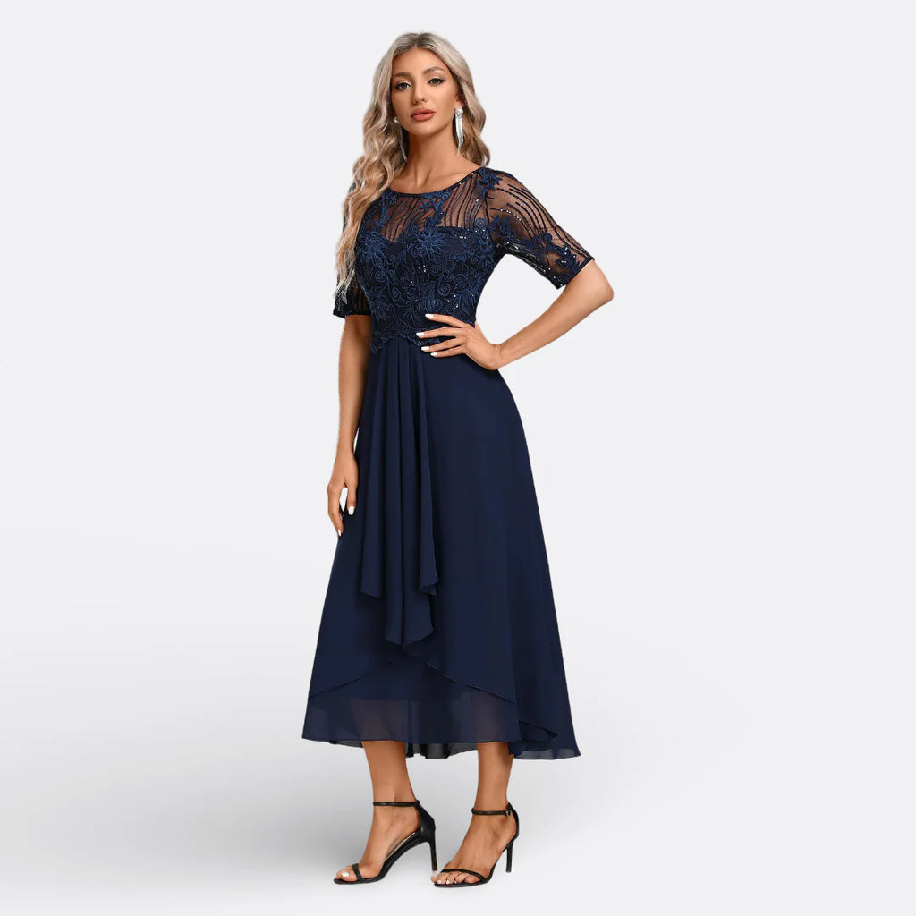 MARIANA - VESTIDO DE ENCAJE Y MANGA CORTA