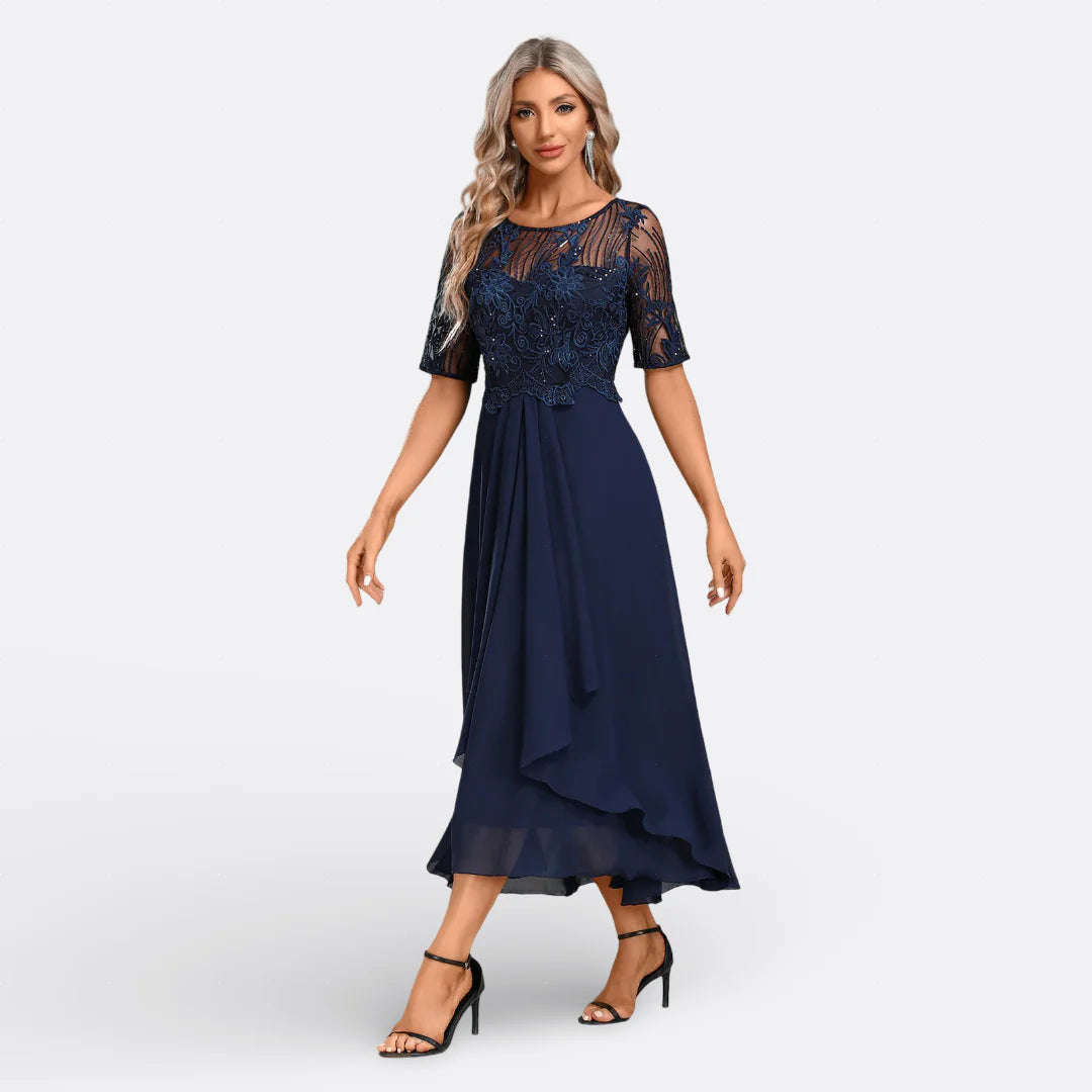 MARIANA - VESTIDO DE ENCAJE Y MANGA CORTA