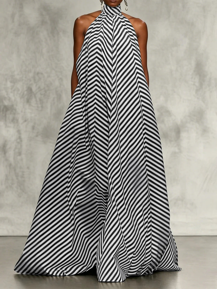 Vestido Maxi Holgado Corte En A Con Cuello Halter, Espalda Descubierta, Bolsillos Y Color En Contraste