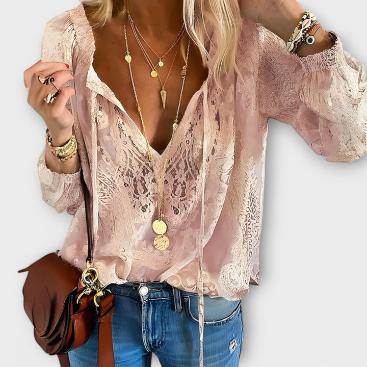Adelina | Blusa Elegante Com Renda