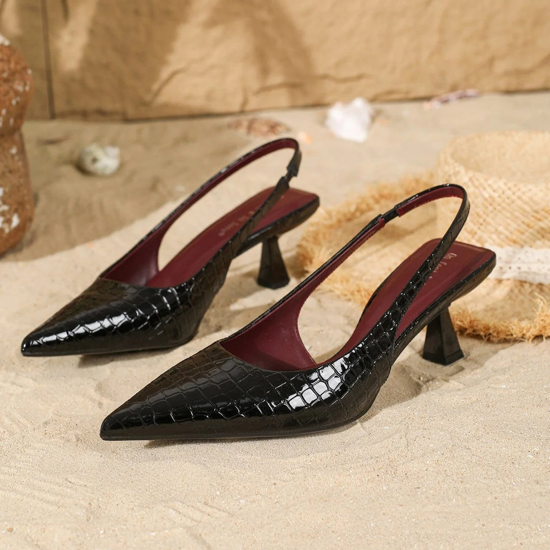 Mara – Sapatos Slingback Com Textura de Cobra