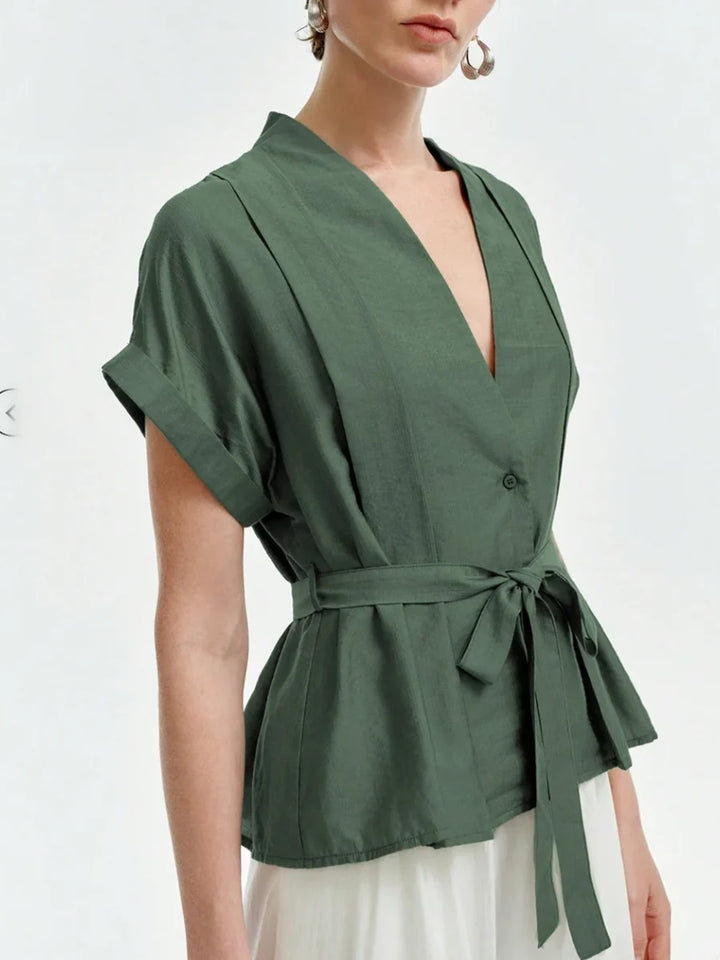 Blusa Solta De Manga Curta Com Botões, Cintura Atada E Decote Em V Em Cor Sólida