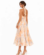 Aurora | Vestido con Cuello Halter y Estampado Acuarela