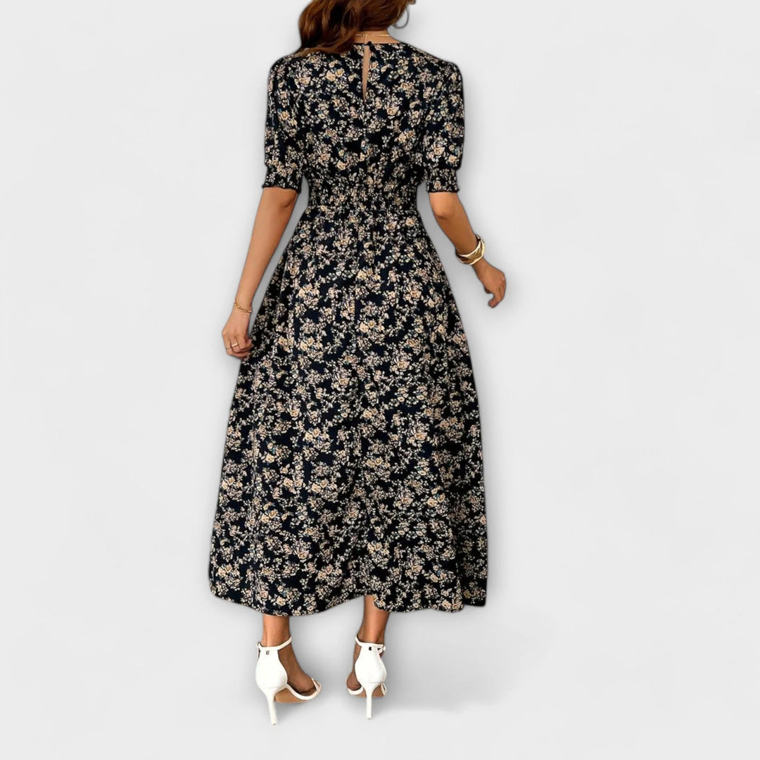 Amelia | Vestido Floral Com Gola Redonda