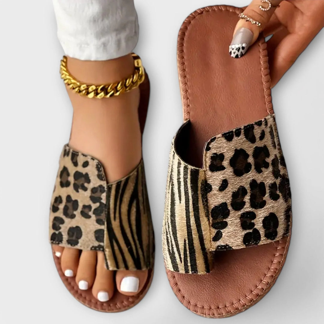 Tareyja | Sandalias Bicolor Con Estampado De Leopardo