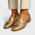 MOCASINES DORADOS FEMENINOS