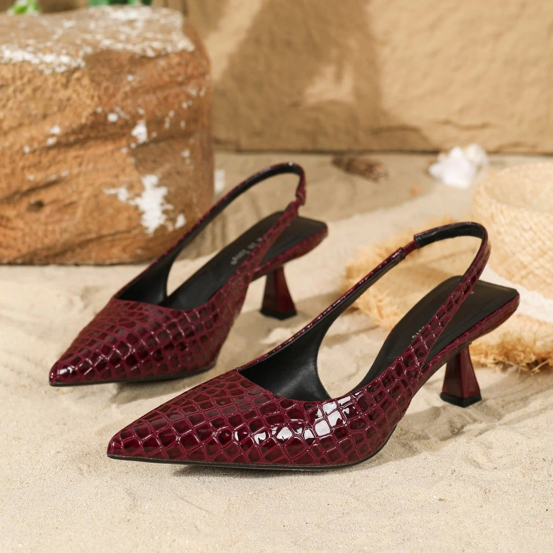 Mara – Sapatos Slingback Com Textura de Cobra