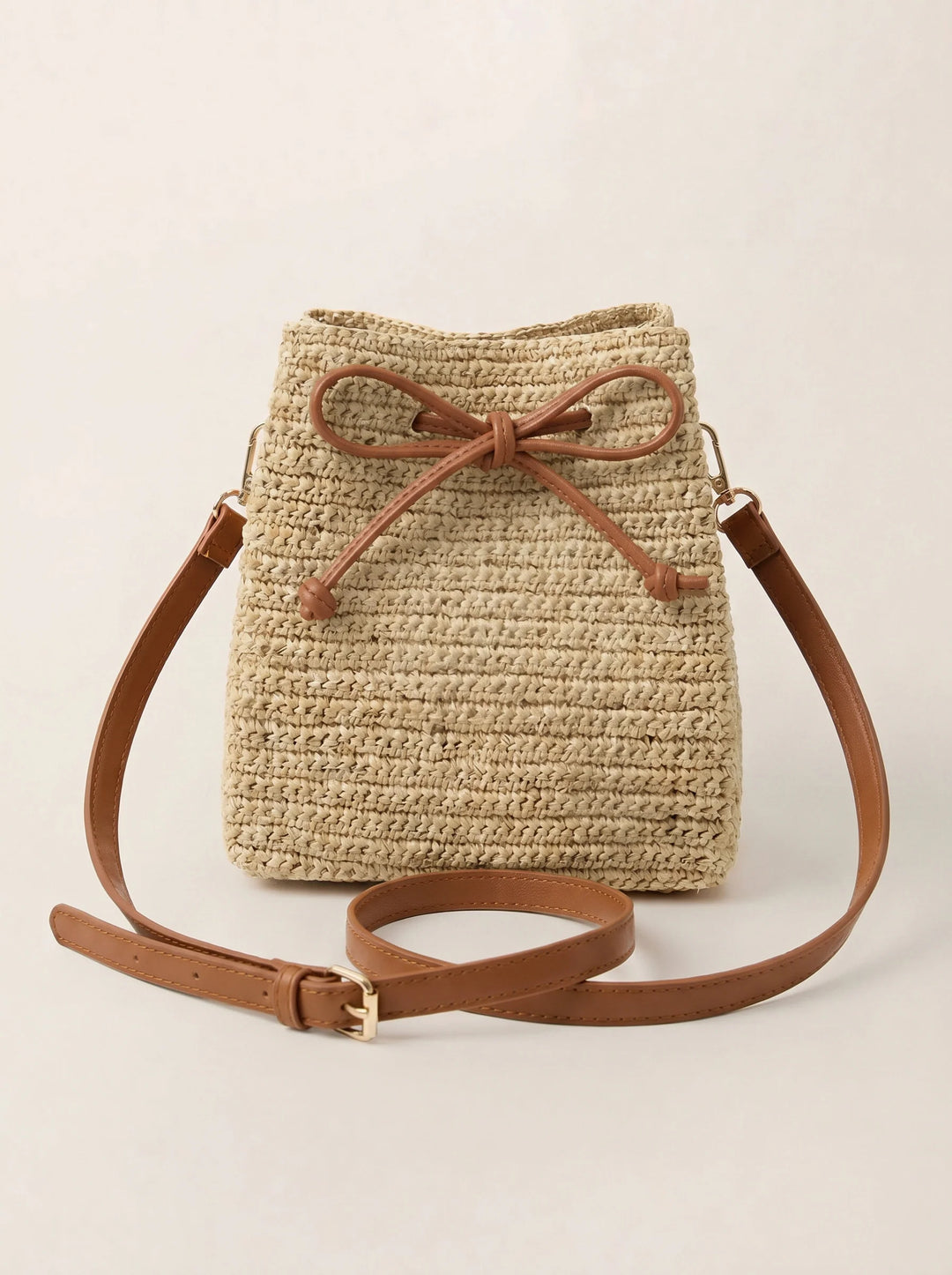 Mini Bolso Cruzado De Rafia Tejido A Mano Con Cordón