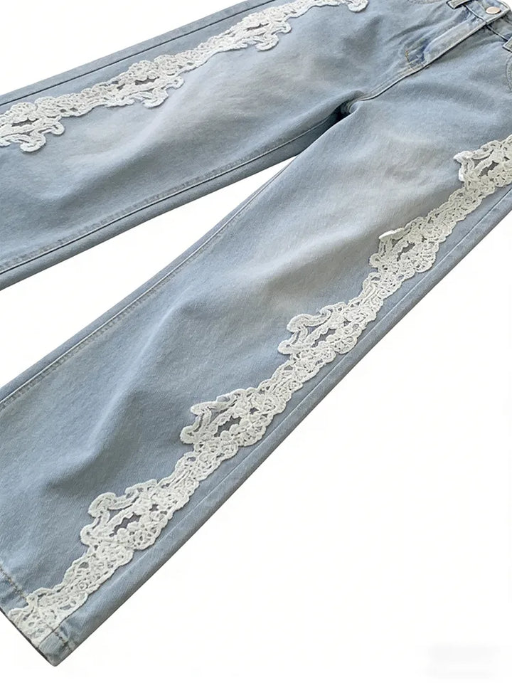 Vaqueros Vintage Bohemios De Mezclilla Lavada Con Paneles De Encaje Y Efecto Desgastado