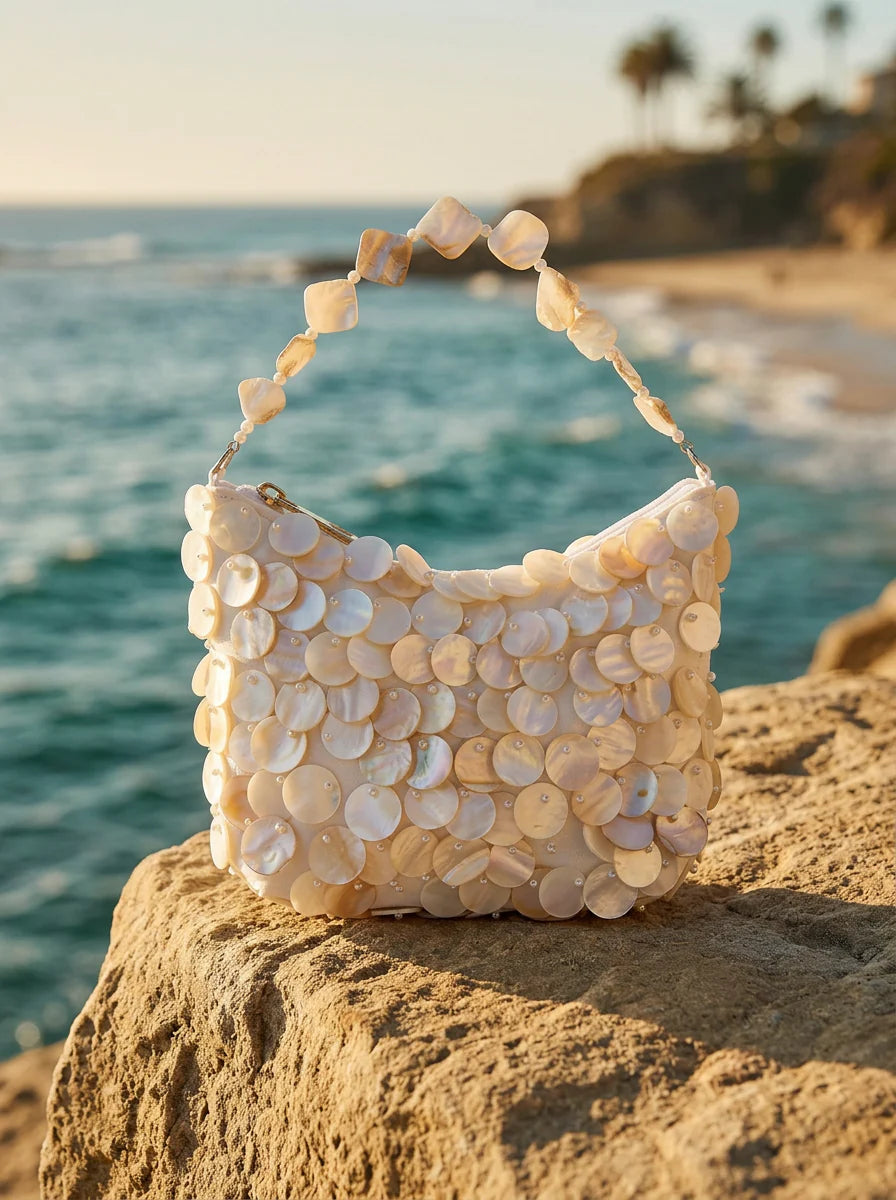 Clutch De Lujo Artesanal De Nácar En Forma De Luna Para Ocasiones Especiales