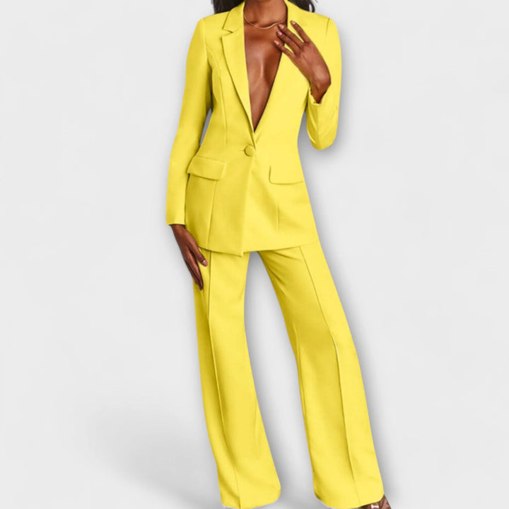 Fernanda - Traje Feminino Elegante