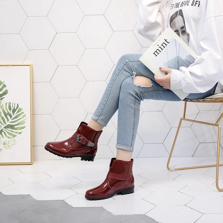 Botas De Caña Corta Brillantes Para Mujer Con Detalle De Hebilla
