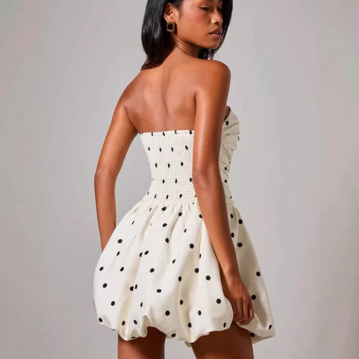 Vestido Mini Sin Tirantes Con Estampado, Pliegues Y Dobladillo Globo Para Mujer