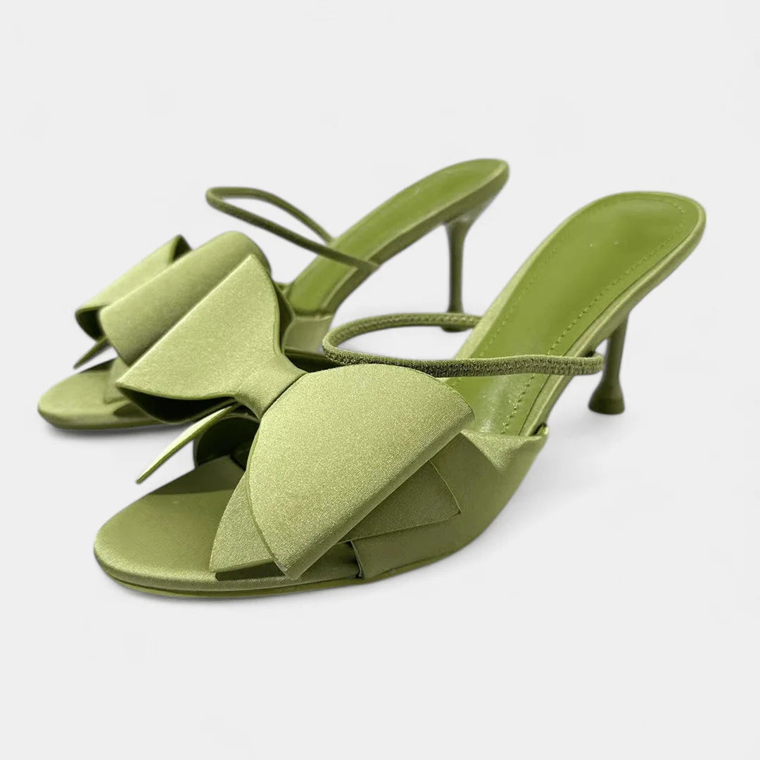 Helena | Faux Leather Pumps