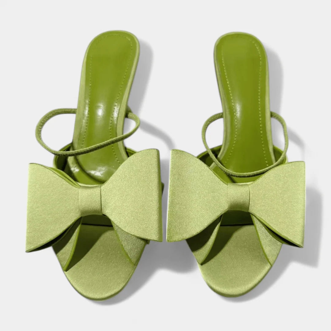 Helena | Faux Leather Pumps