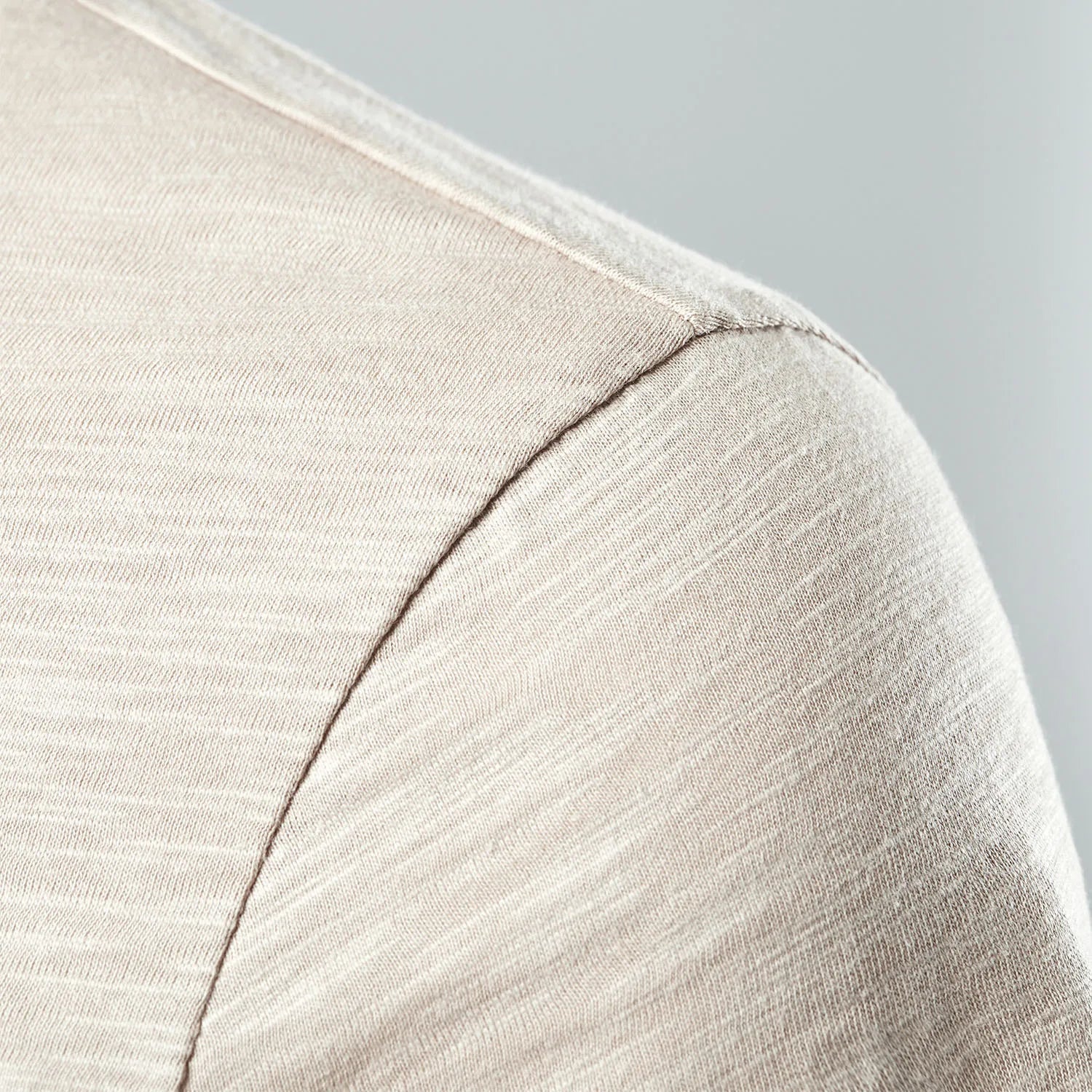 Camisa Henley - Cuello con Botones