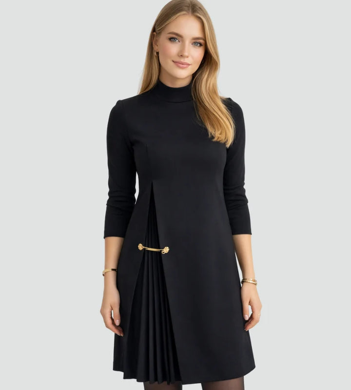 Minivestido De Cóctel Elegante Con Cuello Y Detalle Plisado