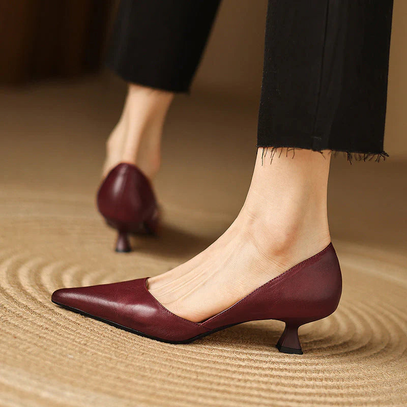 Ceyra | Sapatos de Salto Baixo em Pele Genuína