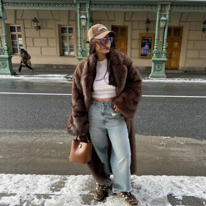 ABRIGO DE PELO SINTÉTICO OVERSIZED PARA MUJER – PIEZA LARGA DE INVIERNO PARA UN ESTILO URBANO ELEGANTE