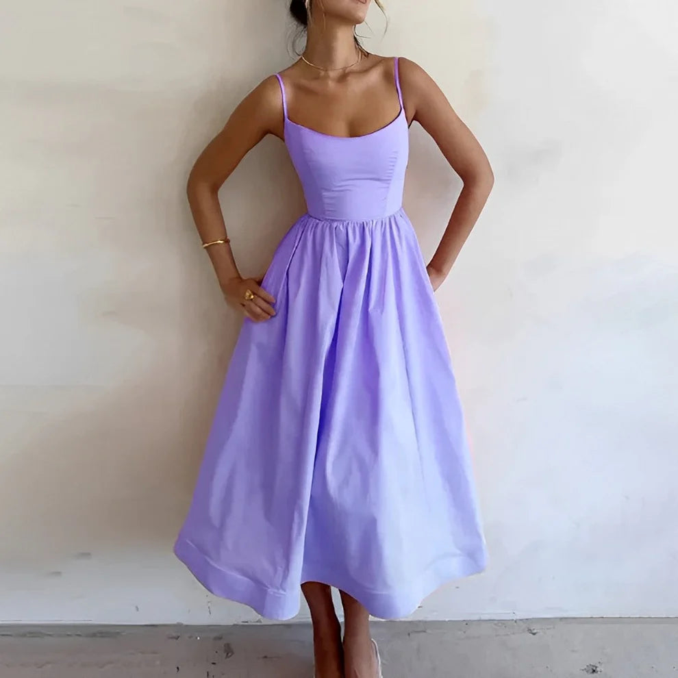 Fabiana | Vestido Con Tiras Finas Y Corte Fruncido