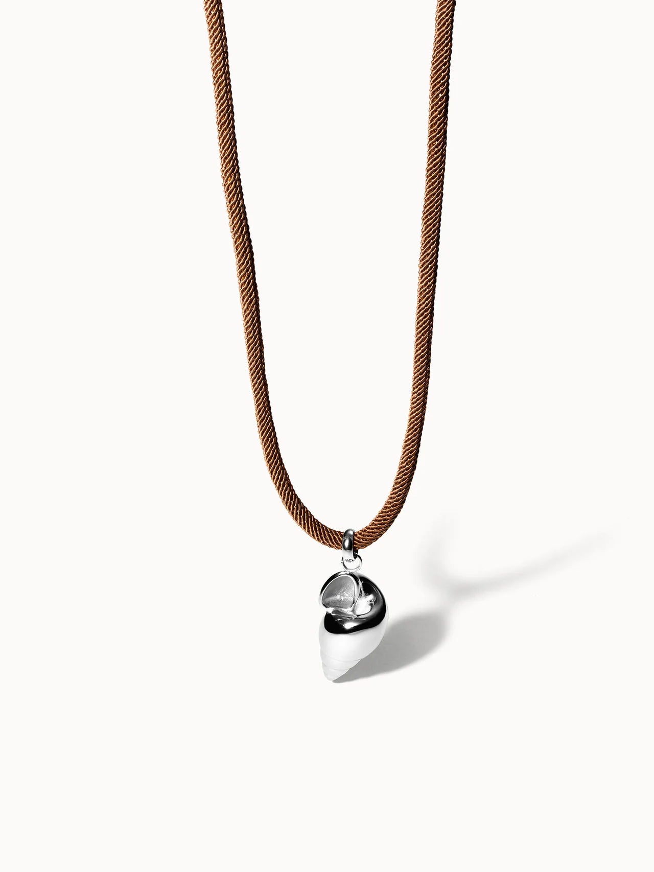 - COLLAR OCEANSIDE