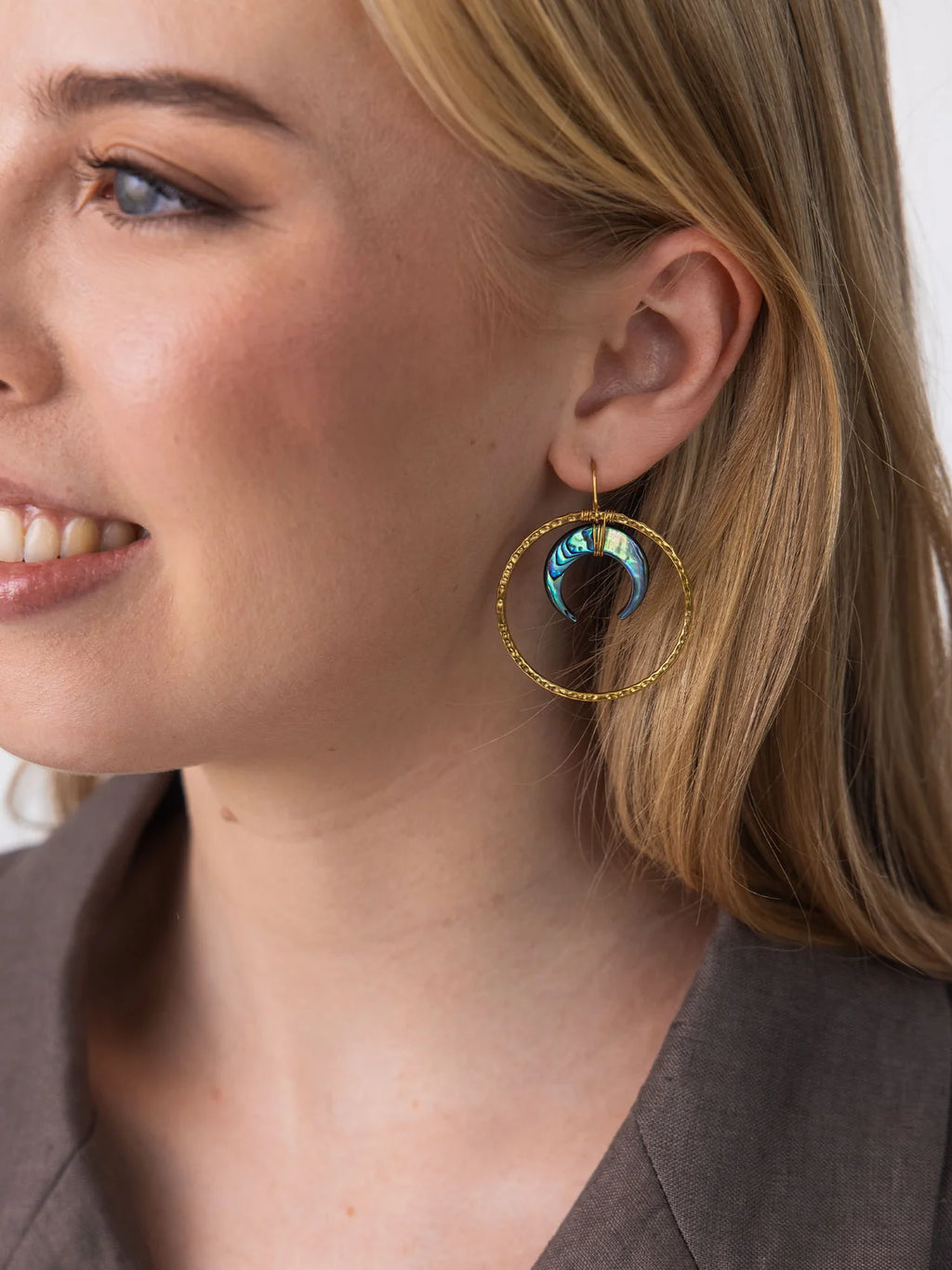 - PENDIENTES CONCHA ABALÓN BOHO