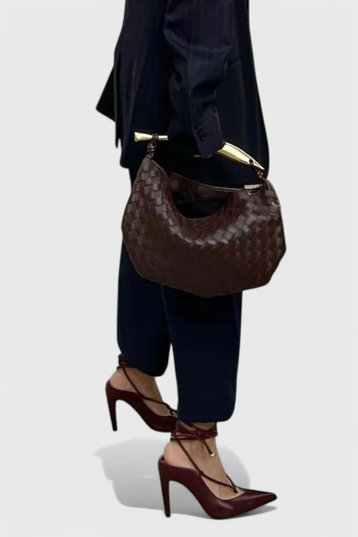 Mala Tiracolo Gerda Woven com Alça Dourada