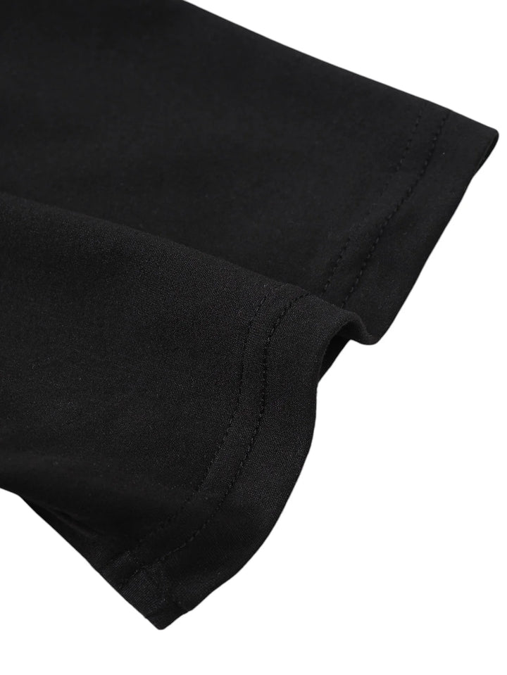 T-shirt - Corte Regular Decote Suave