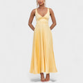 Abia - vestido maxi amarillo plisado