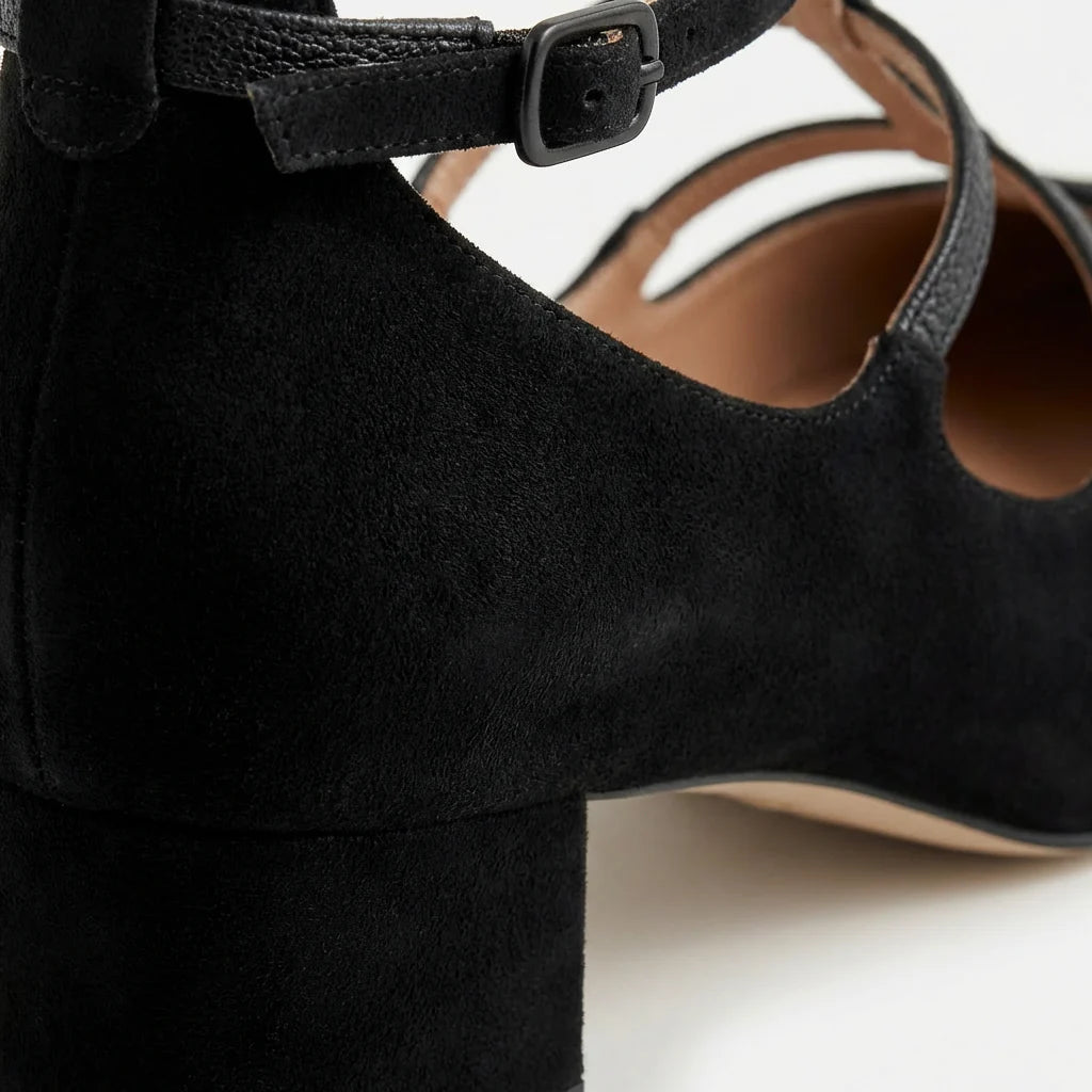 Teresa | Sapatos Pretos de Tiras com Bico Fino e Salto Quadrado para Mulher