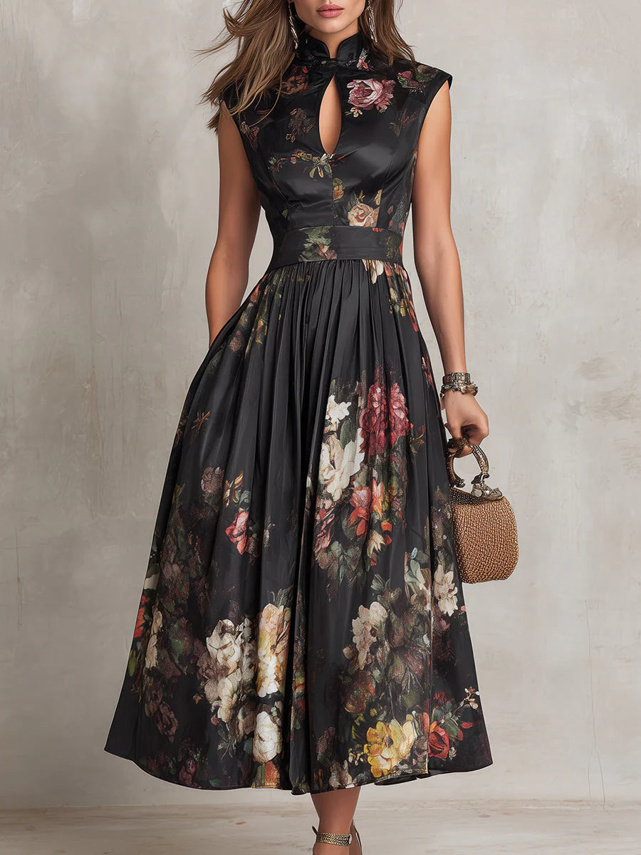 Violeta - Vestido midi negro de satén plisado con estampado floral y escote en V