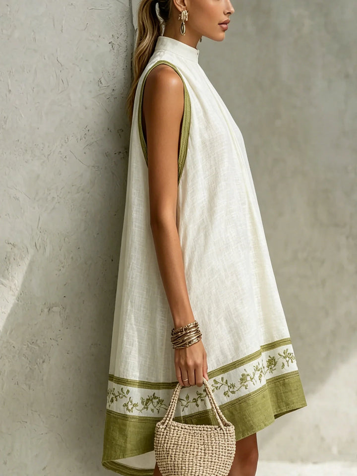 Agathe | Short White and Green Trapeze Dress