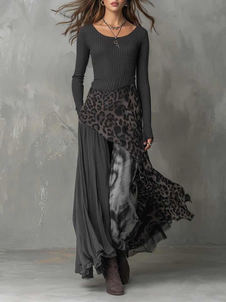 Maxivestido Con Rayas Grises Y Estampado De Leopardo Y Bajo Asimétrico