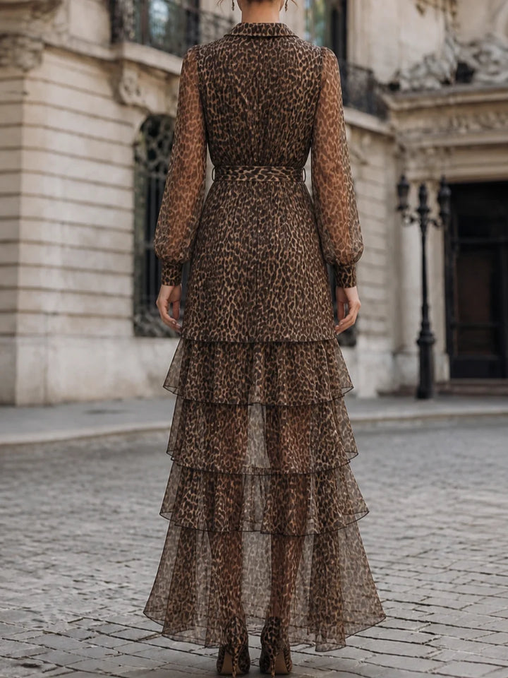 Vestido Maxi Transparente Con Volantes, Estampado Leopardo, Manga Larga Asimétrica Y Escote En V