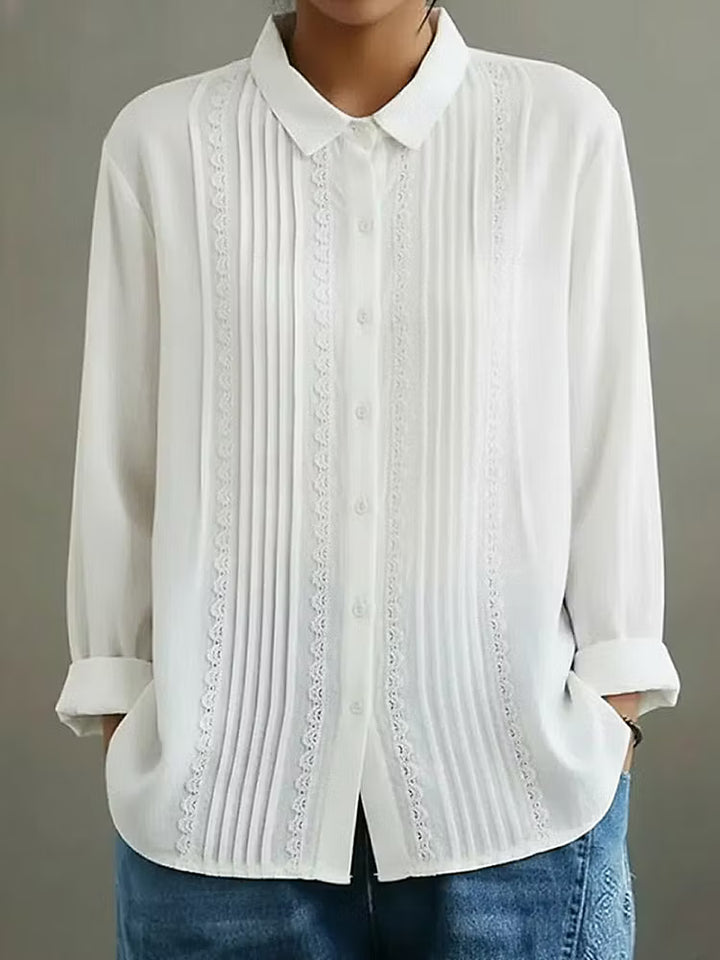 BLUSA FEMENINA CASUAL CON BOTONES EN LINO MIXTO Y DETALLES DE ENCAJE