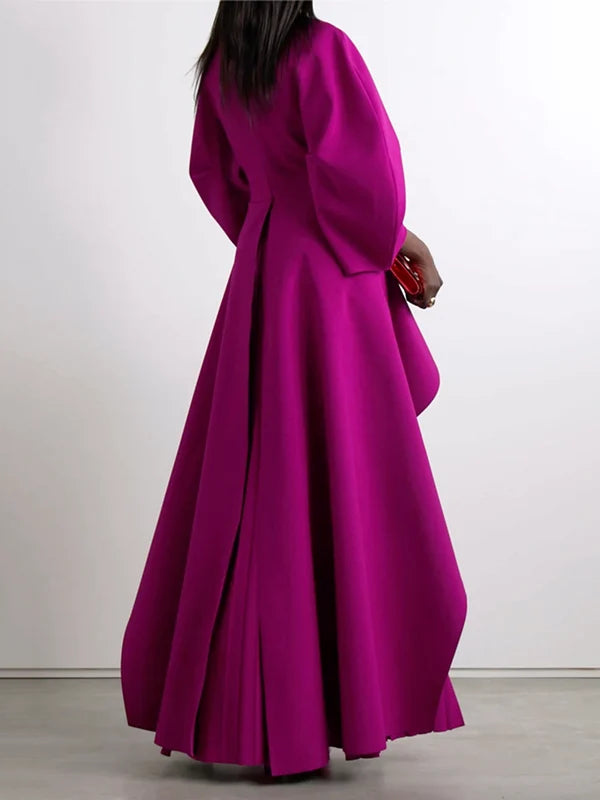 VESTIDO MAXI PLISSADO EM CAMADAS COM MANGA LONGA SOLTA E COR SÓLIDA
