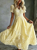Vestido Maxi Vintage con Bordado de Rosa Blanca y Escote en V