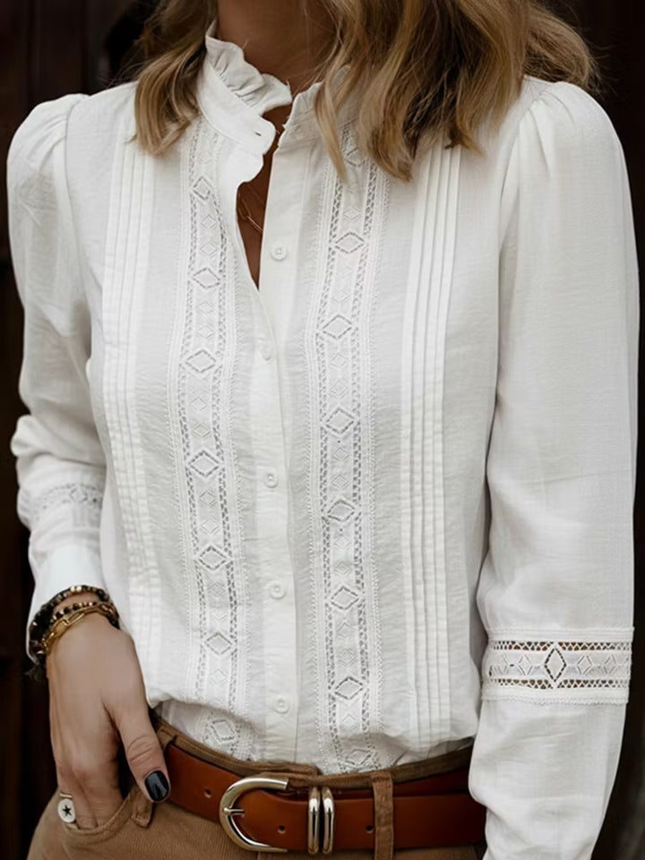 Blusa Elegante De Viscosa Con Encaje Floral Cuello Alto Y Botones Manga Larga
