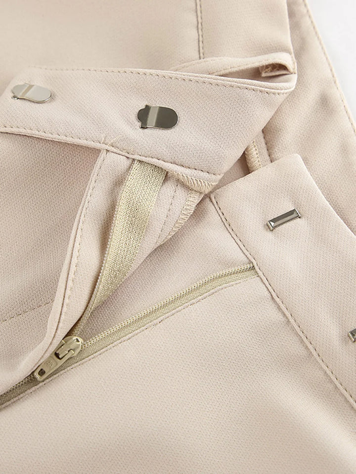 Conjunto De Duas Peças: Calças Cropped De Perna Larga Com Bolsos E Botões + T-shirt Sem Mangas